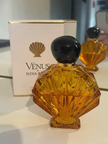Vênus Nina Ricci. Frasco de 30ml