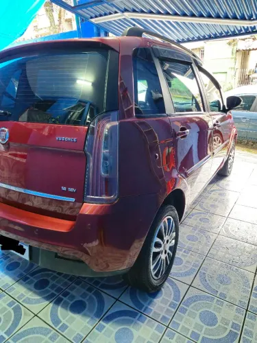 Fiat Idea Essence Dualogic 1.6 Flex 16V 5P 2011