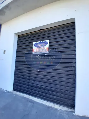 Salão Comercial para Locação em Itaquaquecetuba, Quinta da Boa Vista (Residencial), 1 banh