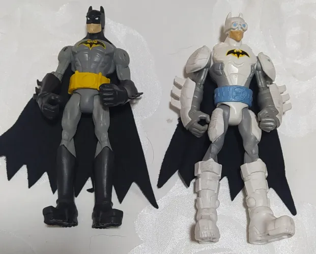 Bonecos Batman Mattel 15 cm altura