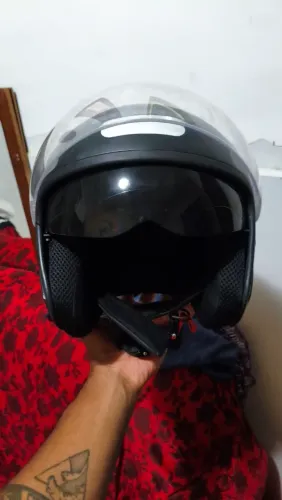 Capacete