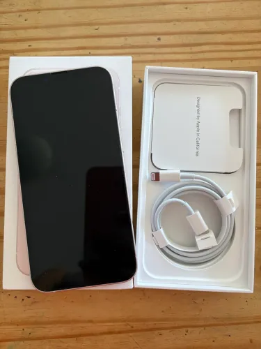 IPhone 13 Rosa