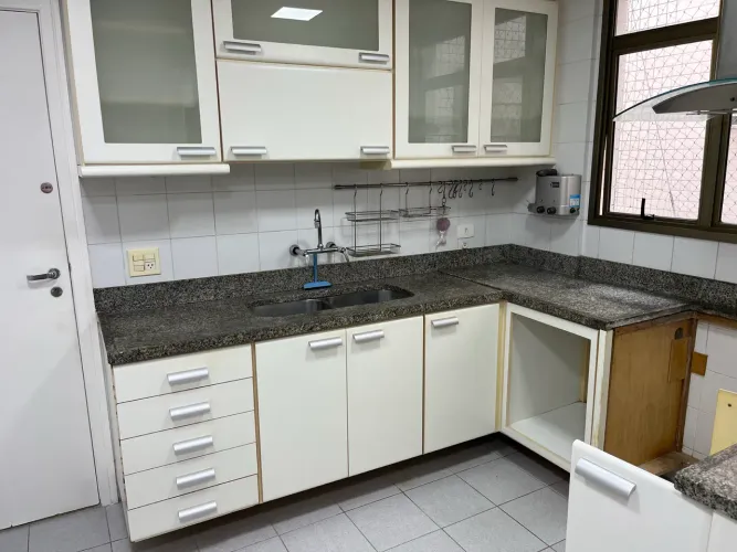 Armário planejado e mármore de Cozinha ( usado)