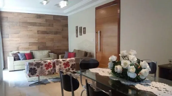 Casa à venda no Bairro Pampulha