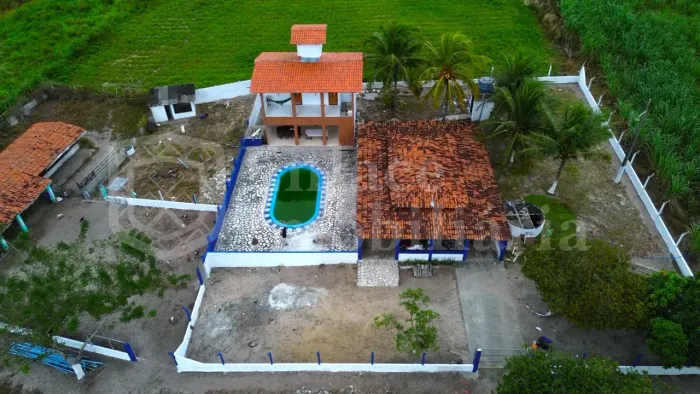 Fazenda de 10 hectares com lago, casa sede e 5 hectares plantados de cana a 1 hora de João