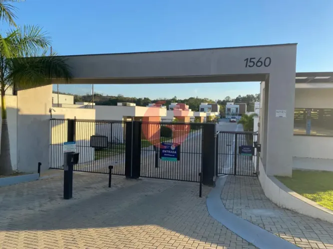 Casa para venda e locação no condomínio Carpe Diem com 3 suíte e 3 vagas de garagem - No b