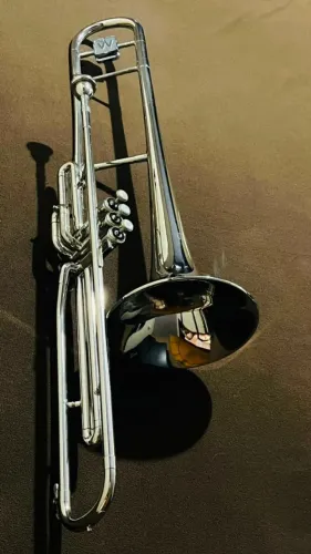 Trombone Weril em dó - Impecável!