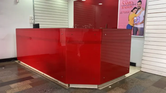 Caixa de loja revestido de vidro