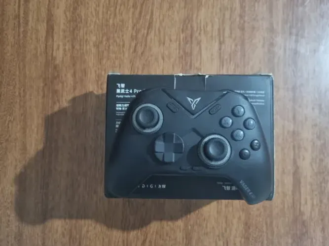 Flydigi vader 4 pro