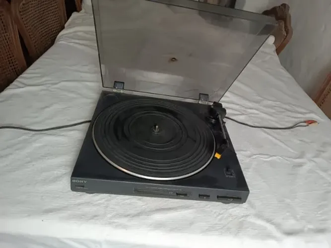 Toca-Discos Sony PS-LX63 Automático Vintage