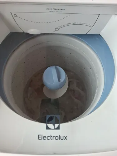 Lavadora Eletrolux lt10B semi.nova