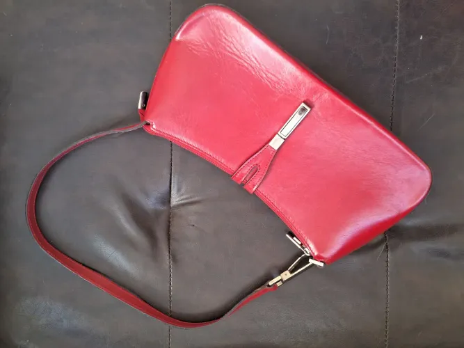 Bolsa vermelho cereja