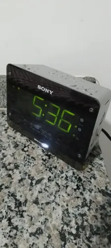 Radio relogio sony funcionando