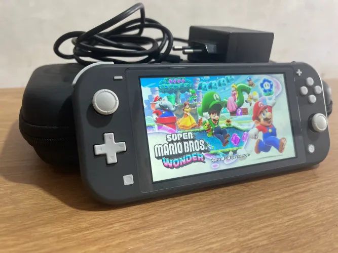 Vendo NINTENDO LITE DESBLOQUEADO