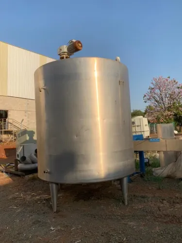 Tanque Misturador Encamisado em Aço Inox 10.000 Litros