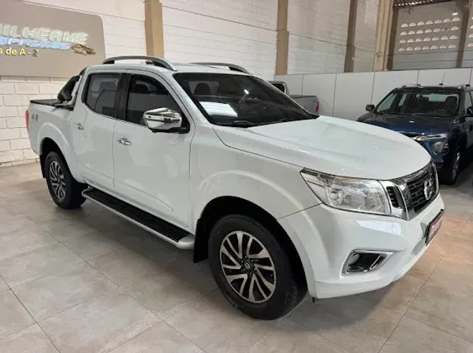 Nissan Frontier LE CD 4X4 2.3 Bi-TB Diesel Aut. 2021