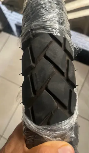 Pneu Metzeler Lander