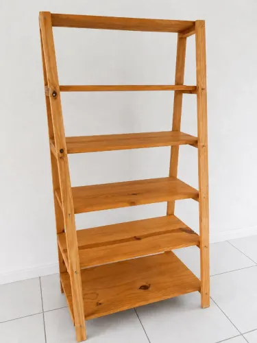 Estante de Madeira Maciça 6 Prateleiras - Estilo Escada - Ótimo Estado
