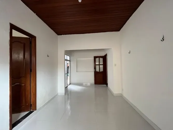 Alugo Apartamento de 1 quarto na Av Marques de Herval $ 1.200