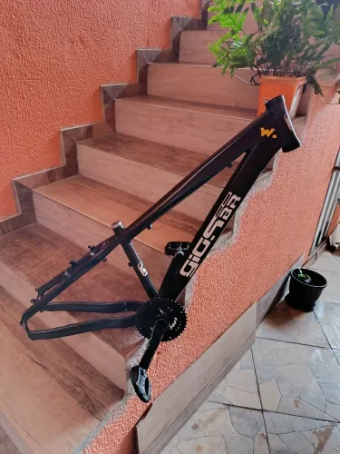 Quadro Gios (TRINCADO) 