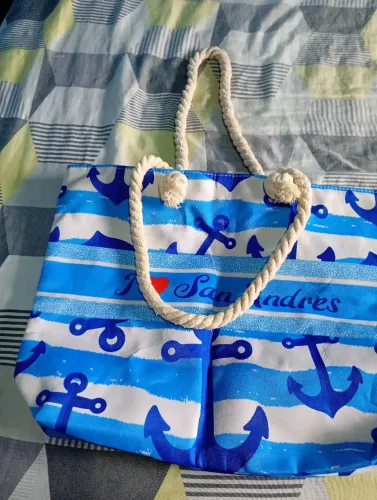 Bolsa pra praia.