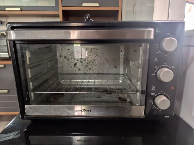Forno elétrico Britânia 32l