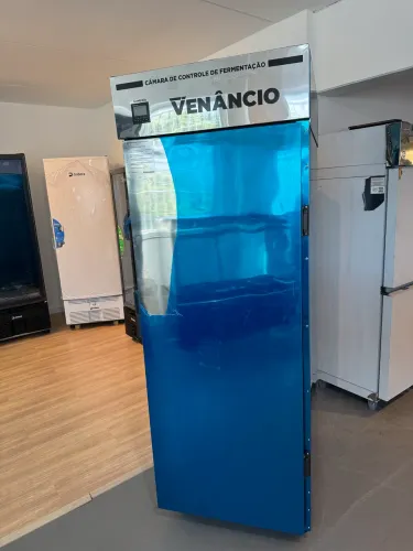 Padeiro Noturno para 20 Esteiras Externo e Interno em Inox AC20T 220V