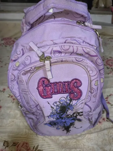 Mochila lilás