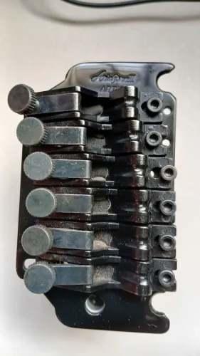 Ponte tremolo para guitarra Ariapro II Art-2