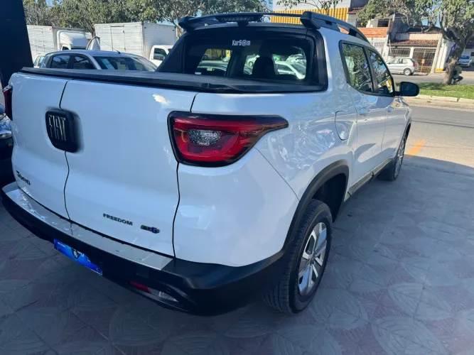 Fiat Toro Freedom Road 1.8 16V Flex Aut. 2018