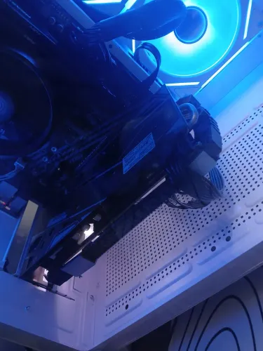 RTX 2060 6GB (FUNCIONANDO PERFEITAMENTE)