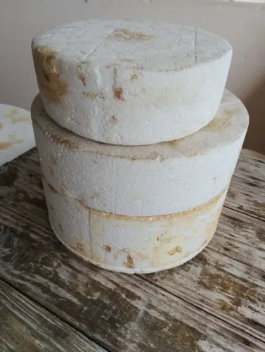 Vendo isopores para festas.