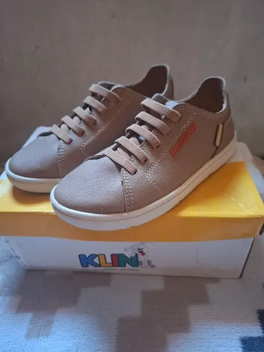 Tênis Infantil Klin Marrom Tamanho 29