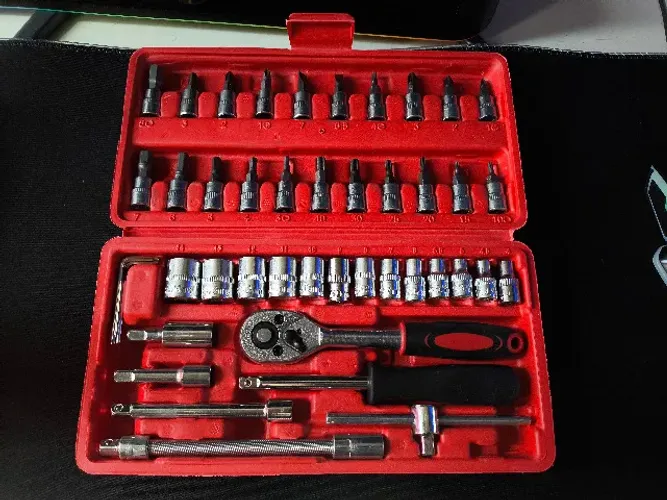 Kit de Ferramentas Chave Catraca e Soquetes 46 Peças