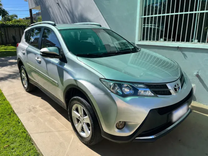Toyota RAV4 2.0 4X4 16V Aut. 2014