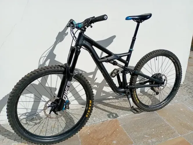Specialized Enduro 29-M-2015 AL. Shimano XT, Susp Rockshox Pike 160, Shoks Fox 155, Reverb