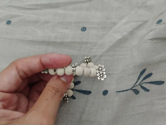 Pulseira de madeira e metal 