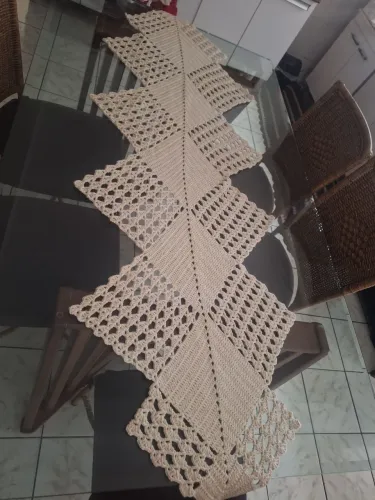 Toalha de mesa(trilho)