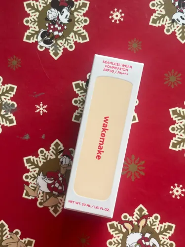 Wakemake Seamless Wear Foundation (base)