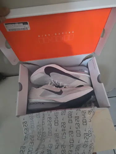 Tênis Nike Vaporfly 4 profissional 