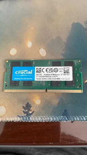 Memória RAM 16GB DDR4 3200MHz Crucial SODIMM - Notebook - Excelente Estado