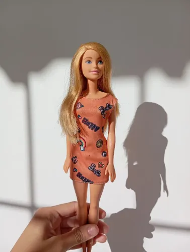 Boneca Barbie, básica