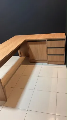 VENDO MESA DE ESCRITÓRIO