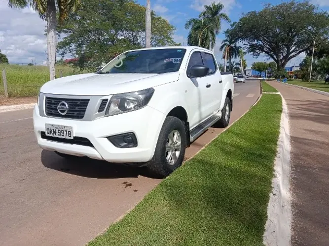Nissan Frontier S CD 4X4 2.3 TB Diesel Mec. 2019