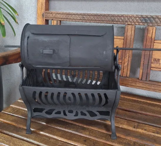 Torrador de Café Antigo em Ferro Fundido com Base Fogareiro