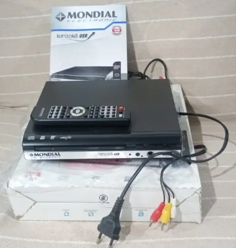 Aparelho de vídeo Mondial Karaokê USB II D-20 DVD-BIV-PRETO