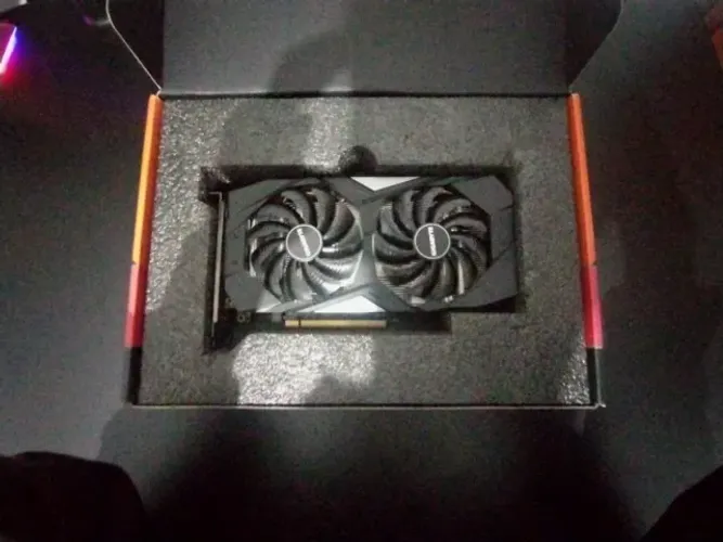 Placa de Video RX 5600XT GIGABYTE 6GB
