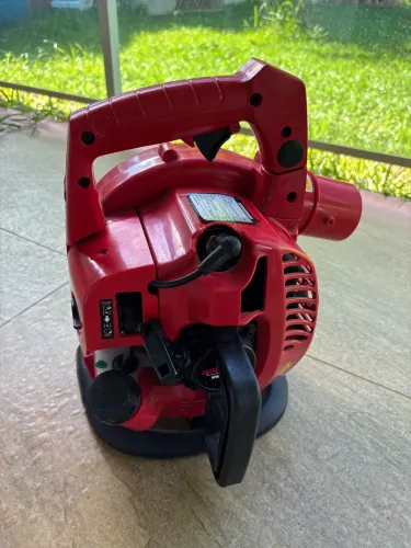 Soprador aspirador e triturador 