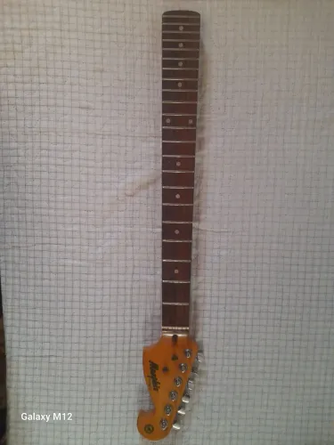 Braço de guitarra memphis