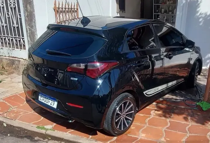 Hyundai HB20 Comf./c.plus/c.style 1.0 Flex 12V 2013
